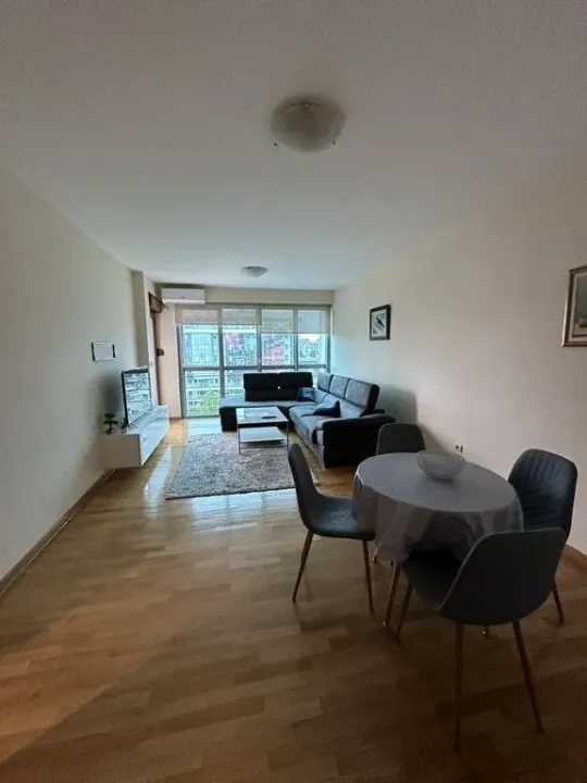 Rent, two bedroom apartment, 75m², Preko Morače, Podgorica