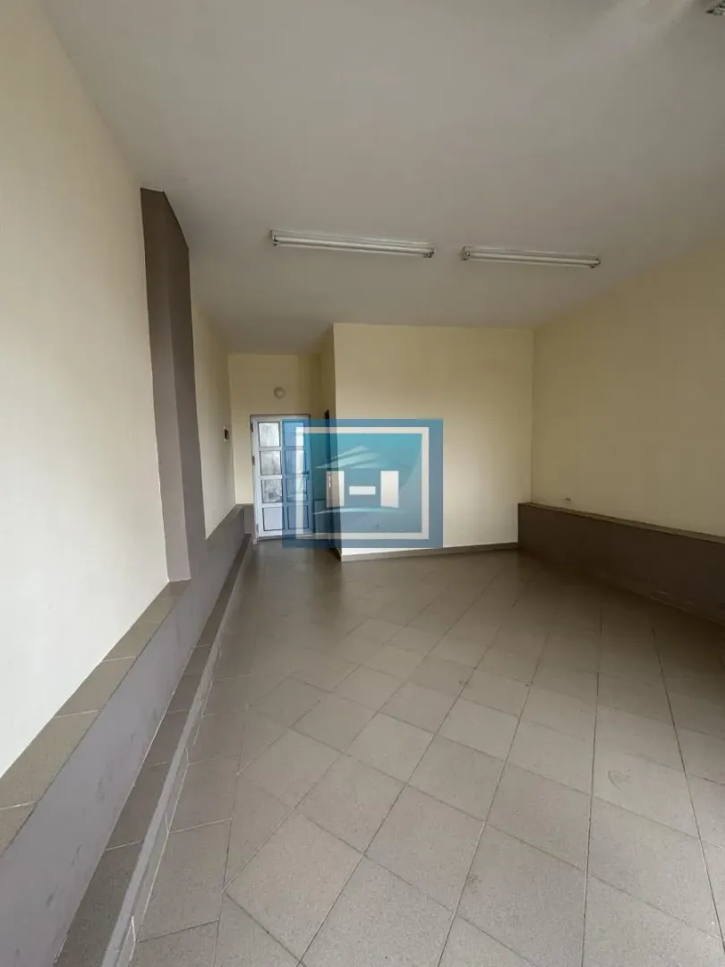 Rent, office space, 34m², Ćuprija, Srbija