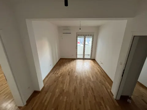 Sale, two bedroom apartment, 63m², Zagorič, Podgorica - image 4