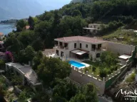 Sale, house, 372m², Stoliv, Kotor - image 4