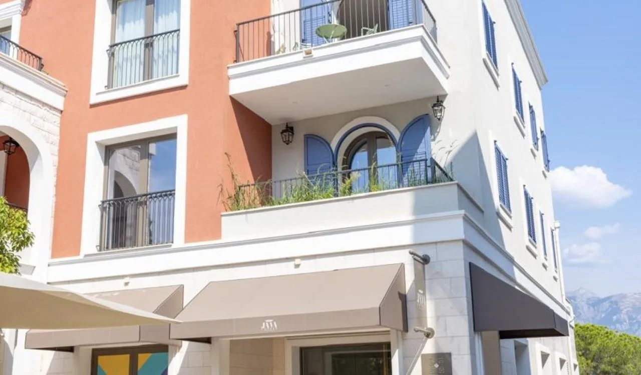 Prodaja, dvosoban stan, 80m², Luštica Bay, Tivat