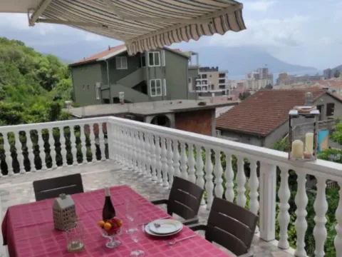 Sale, house, 338m², Bijeli Do, Budva - image 9