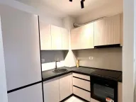 Izdavanje, jednosoban stan, 42m², Central Point, Podgorica