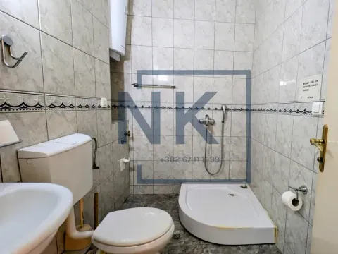 Rent, office space, 74m², Lepa Kata, Podgorica - image 9