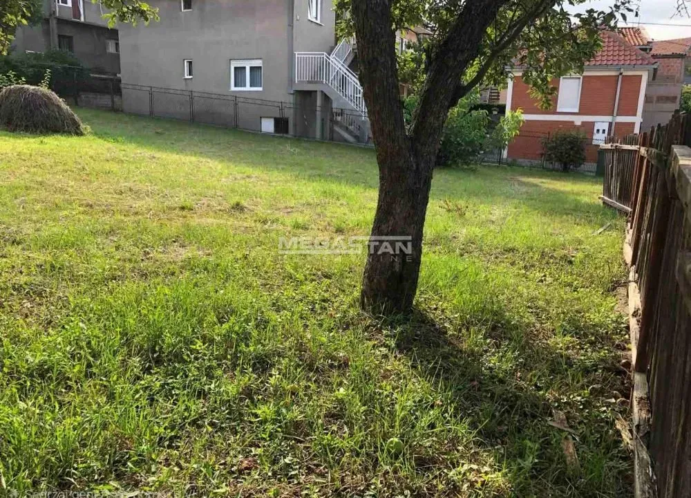 Prodaja, plac, 400m², Zvezdara Sve Podlokacije, Beograd