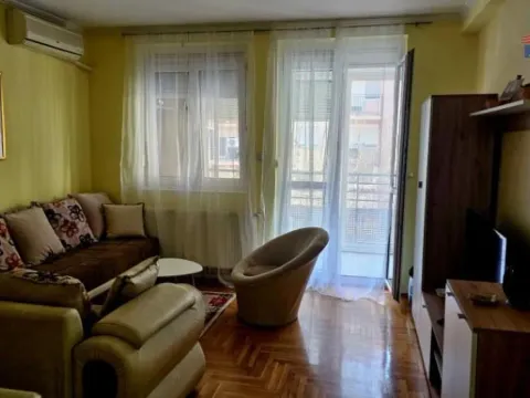 Stan in Nova Detelinara