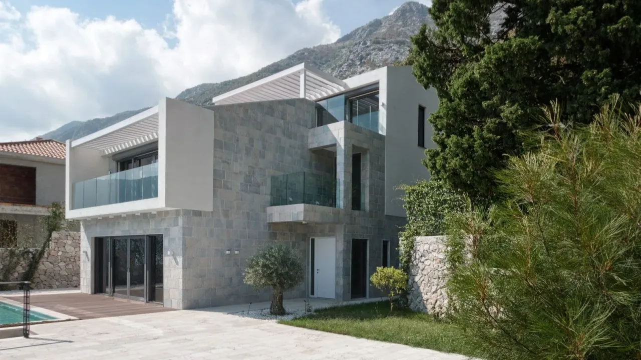 Sale, house, 669m², Strp, Kotor