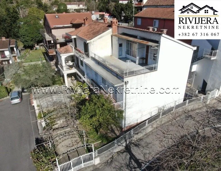 Prodaja, kuća, 245m², Igalo, Herceg Novi