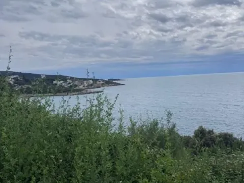 Zemljište in Utjeha
