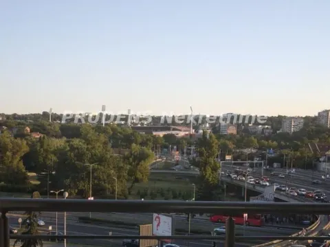 Izdavanje, trosoban stan, 89m², Neimar, Vračar Sve Podlokacije - image 16