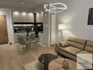 Izdavanje, dvosoban stan, 55m², Savski Venac, Beograd - image 2