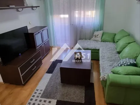 Izdavanje, jednosoban stan, 30m², Bulevar Oslobodjenja, Novi Sad Sve Podlokacije - image 2