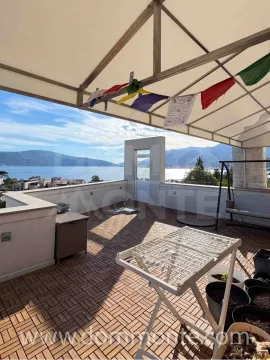 Rent, two bedroom apartment, 100m², Gornja Lastva, Tivat - image 11