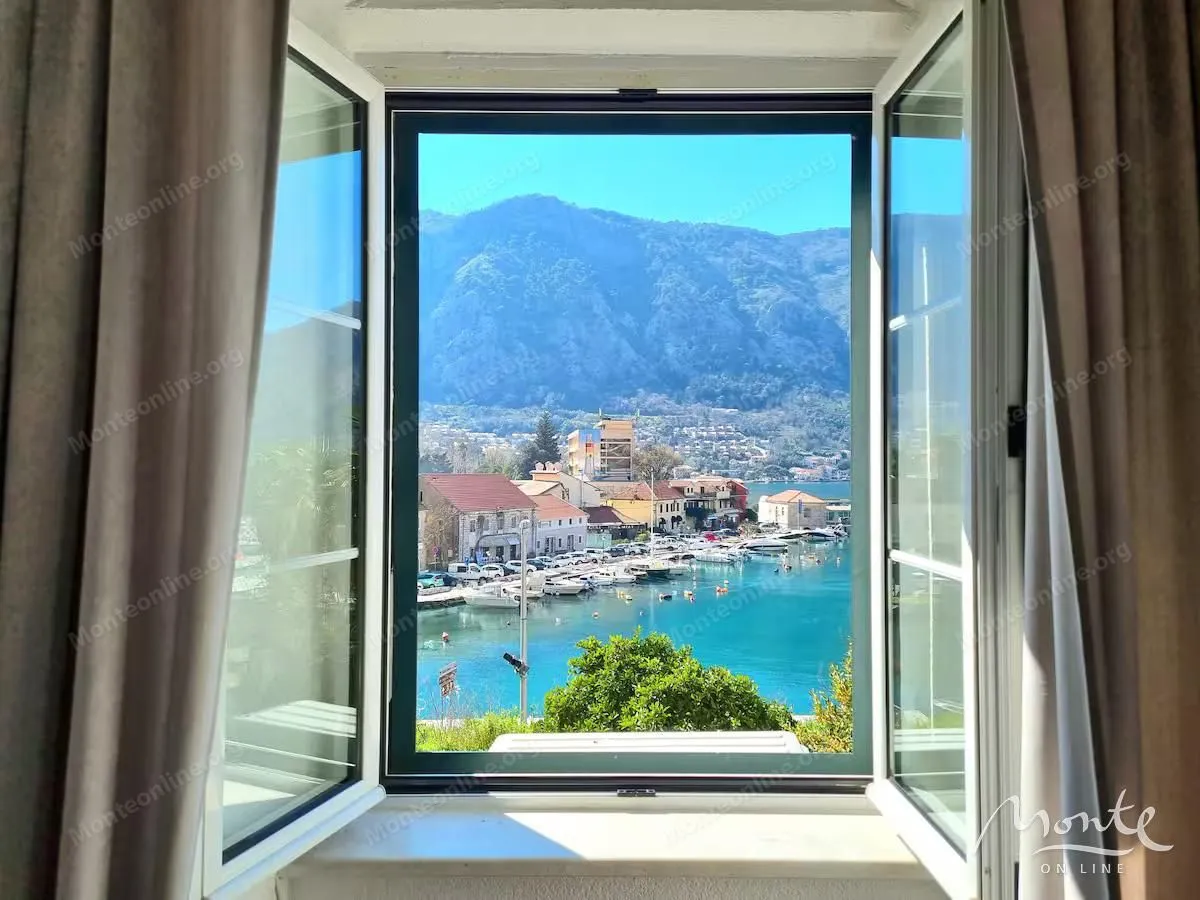 Prodaja, jednosoban stan, 34m², Grad, Kotor