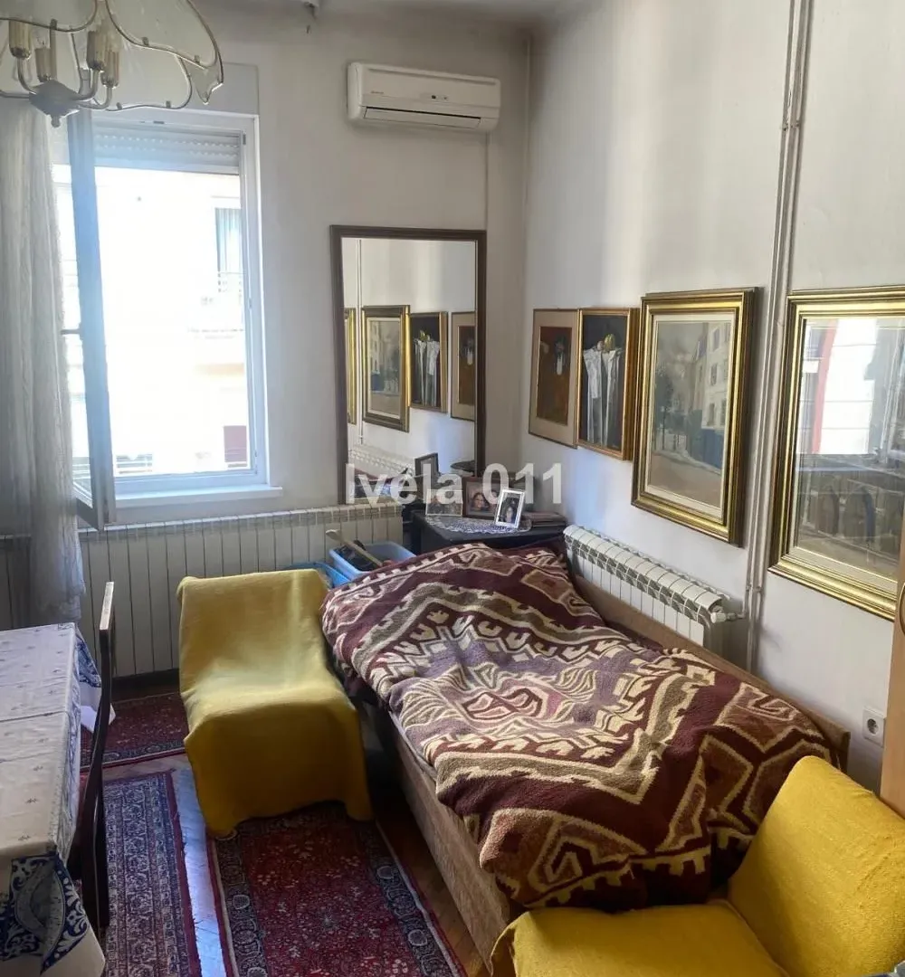 Prodaja, trosoban stan, 84m², Vračar Hram, Vračar Sve Podlokacije