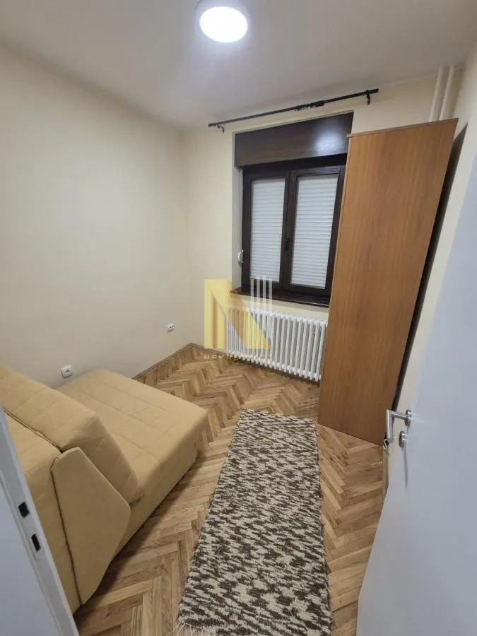 Izdavanje, jednosoban stan, 38m², Centar, Novi Sad