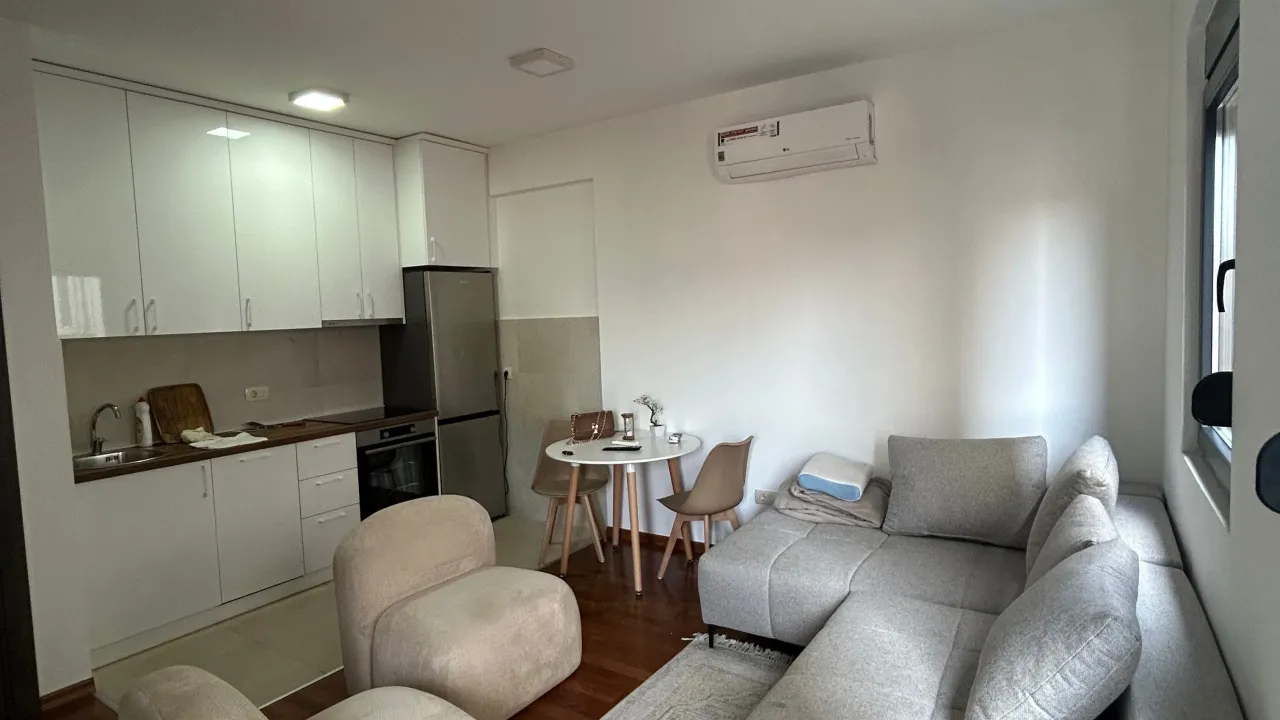 Izdavanje, jednosoban stan, 45m², Zabjelo, Podgorica
