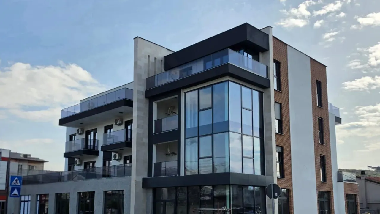 Rent, office space, 870m², Zagorič, Podgorica