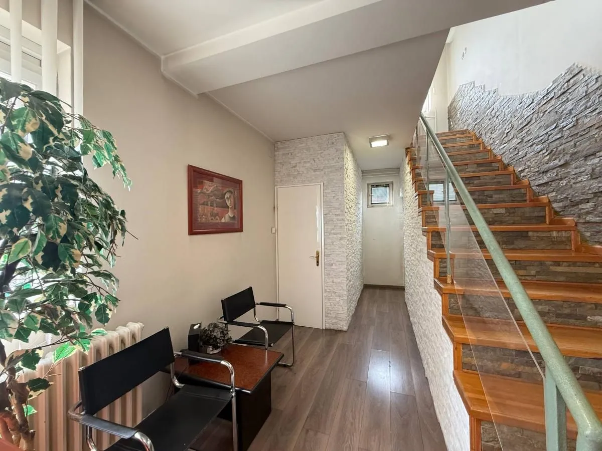 Rent, office space, 125m², Banatić, Novi Sad Sve Podlokacije
