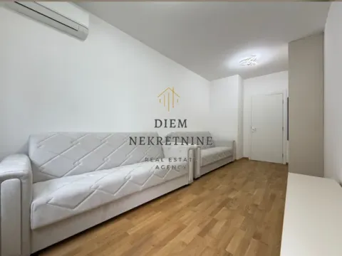 Rent, two bedroom apartment, 85m², Stari Aerodrom, Podgorica - image 13