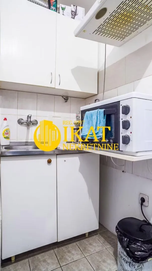 Prodaja, jednosoban stan, 25m², Šumice, Beograd