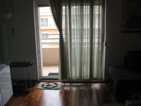 Izdavanje, stan, 75m², City Kvart, Podgorica - image 5