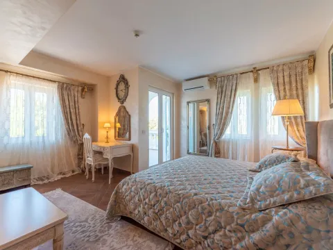 Sale, house, 485m², Sveti Stefan, Budva - image 30