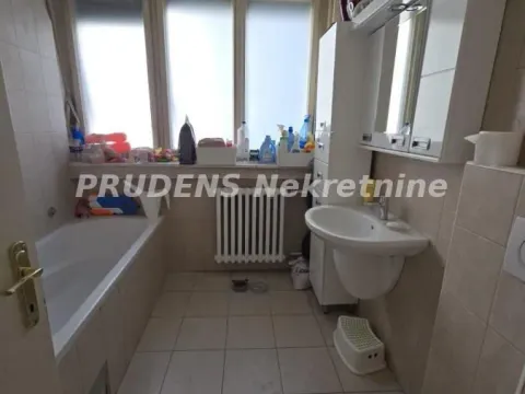 Prodaja, dvosoban stan, 66m², Stari Grad, Beograd - image 15