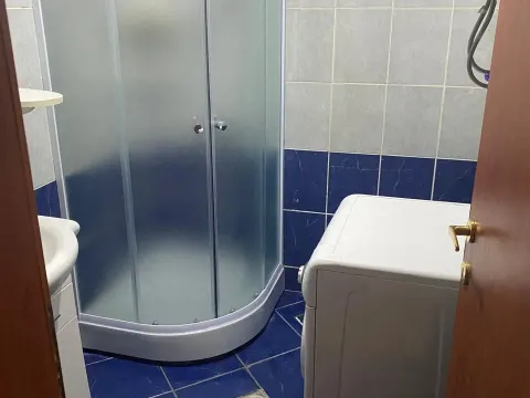 Izdavanje, jednosoban stan, 40m², Zabjelo, Podgorica - image 1