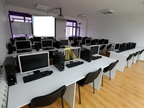 Rent, office space, 500m², Adamovićevo Naselje, Novi Sad Sve Podlokacije - image 10