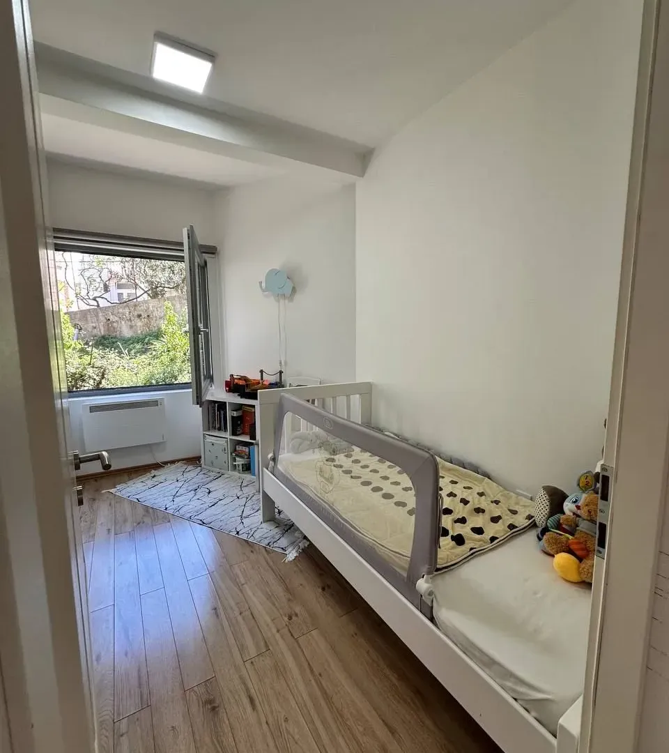Sale, two bedroom apartment, 58m², Bečići, Budva