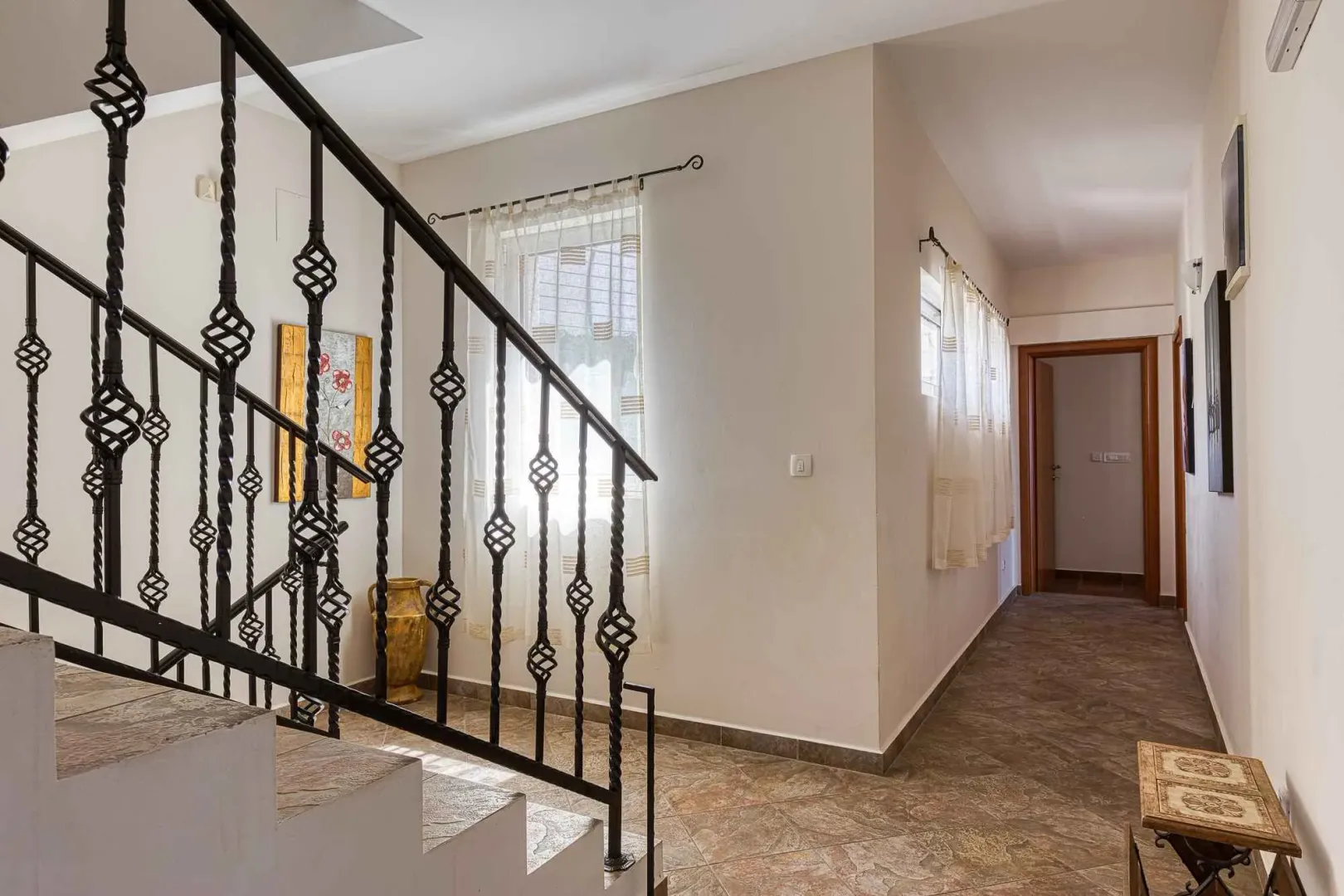 Prodaja, kuća, 650m², Bečići, Budva