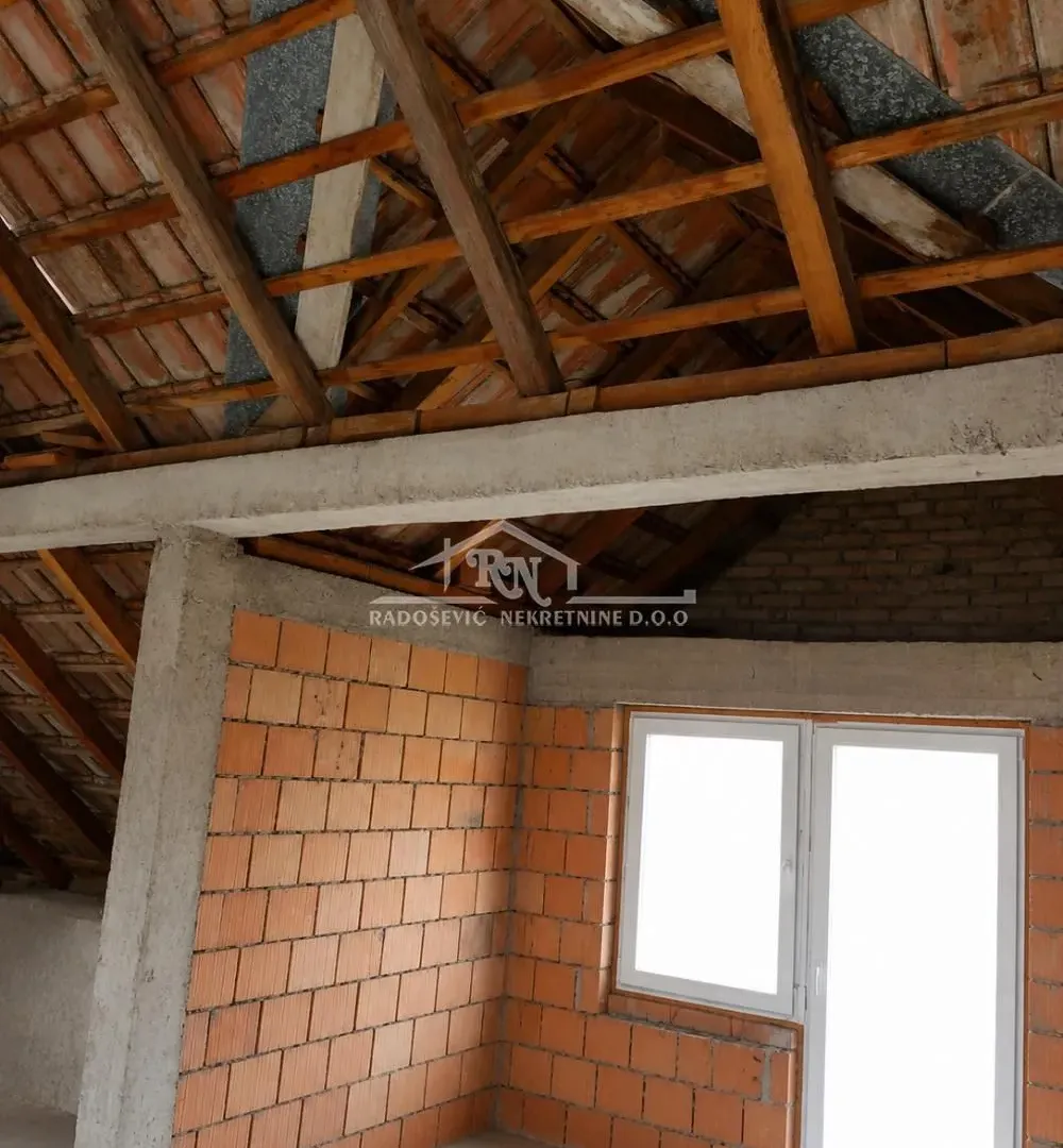 Sale, house, 332m², Čukarica, Beograd