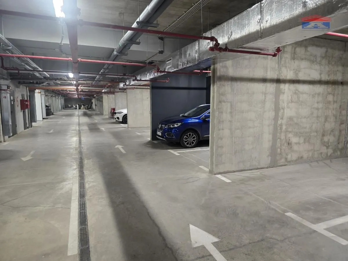 Rent, parking/garage, 12m², Novo naselje, Novi Sad