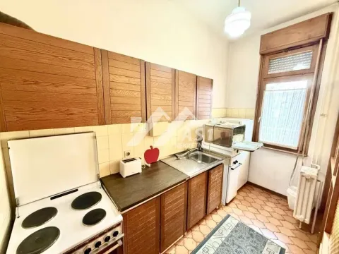 Izdavanje, trosoban stan, 85m², Centar, Novi Sad - image 3