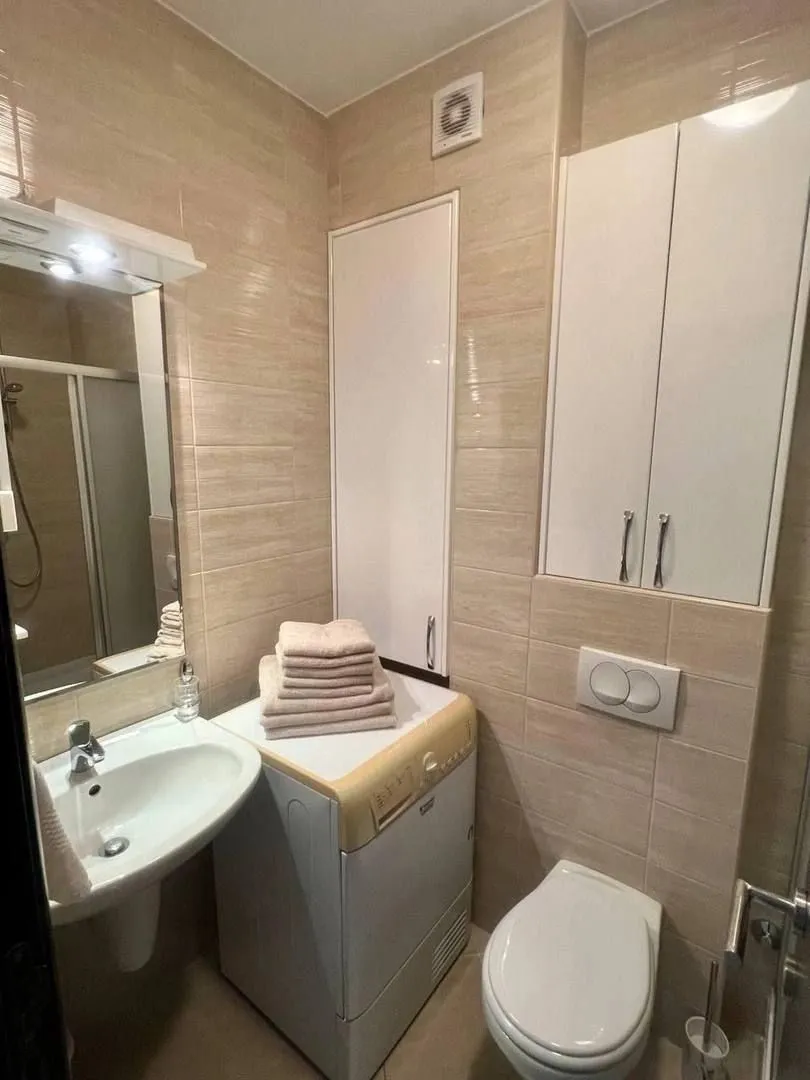 Rent, two bedroom apartment, 70m², Babin Do, Budva
