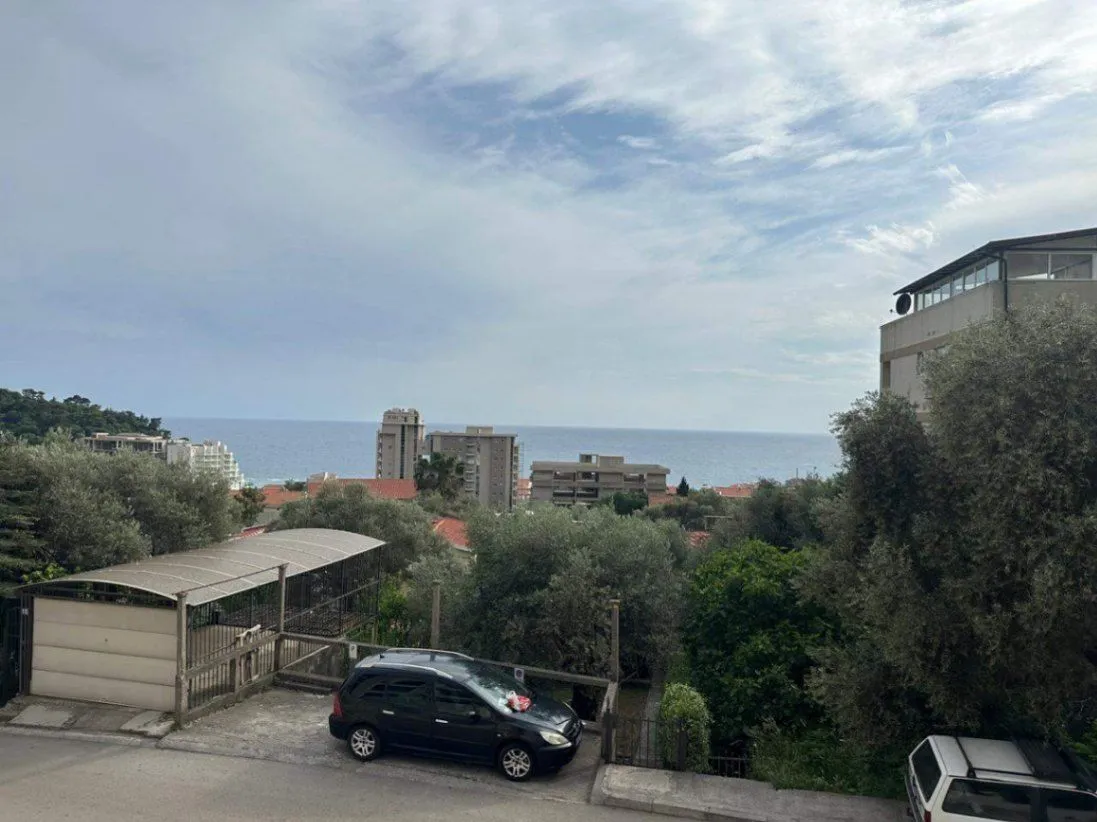 Sale, one bedroom apartment, 54m², Petrovac, Budva