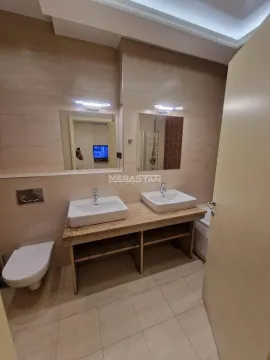 Rent, four bedroom apartment, 148m², Savski Venac, Beograd - image 15