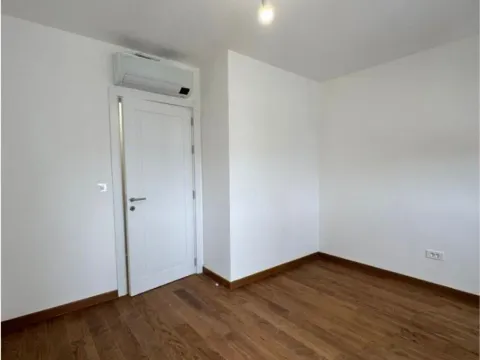 Izdavanje, dvosoban stan, 64m², Podgorica, Crna Gora - image 9