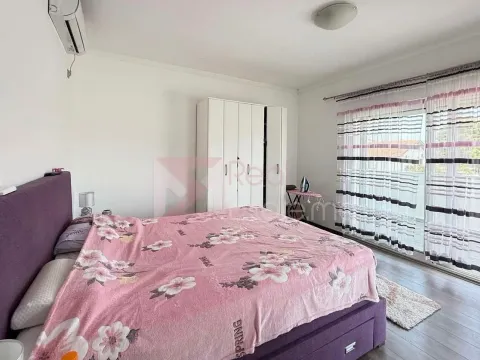 Prodaja, kuća, 260m², Gornja Gorica, Podgorica - image 3