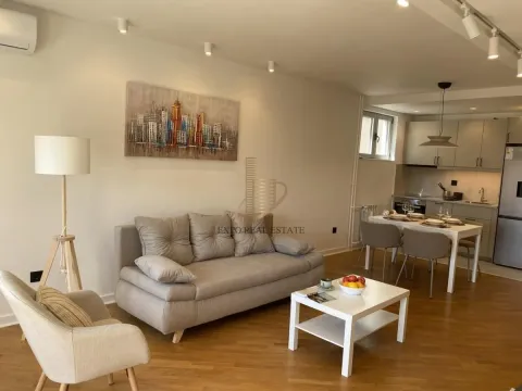 Izdavanje, dvosoban stan, 52m², Lekino Brdo, Voždovac Sve Podlokacije