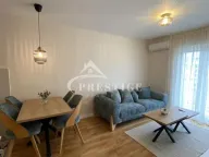 Izdavanje, jednosoban stan, 42m², Pobrežje, Podgorica - image 1