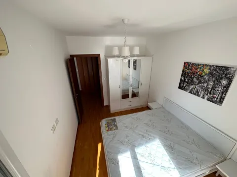 Rent, one bedroom apartment, 50m², City Kvart, Podgorica - image 12