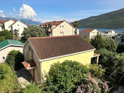 Prodaja, kuća, 229m², Đenovići, Herceg Novi - image 2