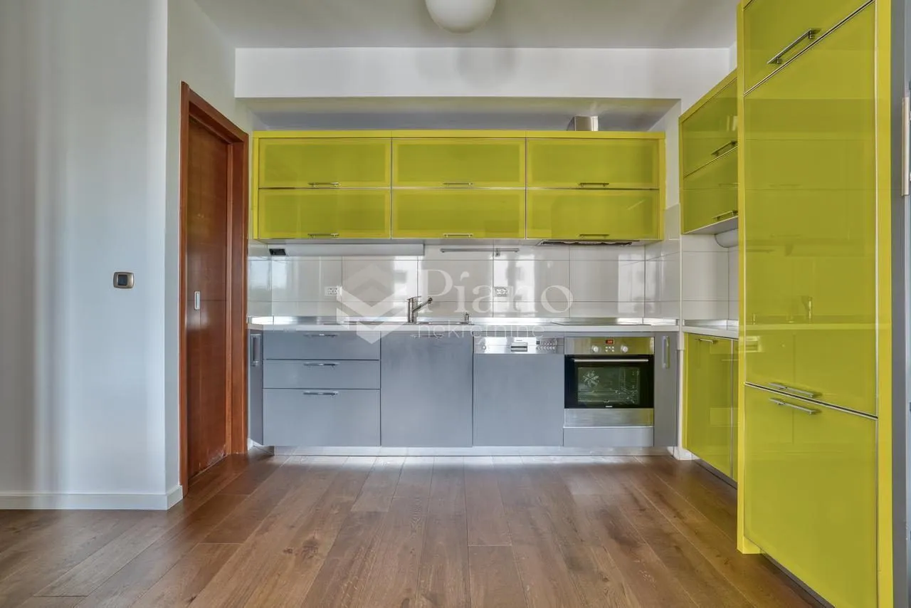 Rent, two bedroom apartment, 90m², Centar, Podgorica