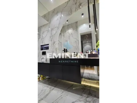 Izdavanje, trosoban stan, 75m², Stari Grad, Beograd - image 16