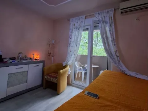 Prodaja, jednosoban stan, 38m², Podgorica, Crna Gora - image 4