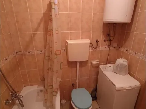 Prodaja, garsonjera, 27m², Bulevar patrijarha Pavla, Novi Sad Sve Podlokacije - image 4