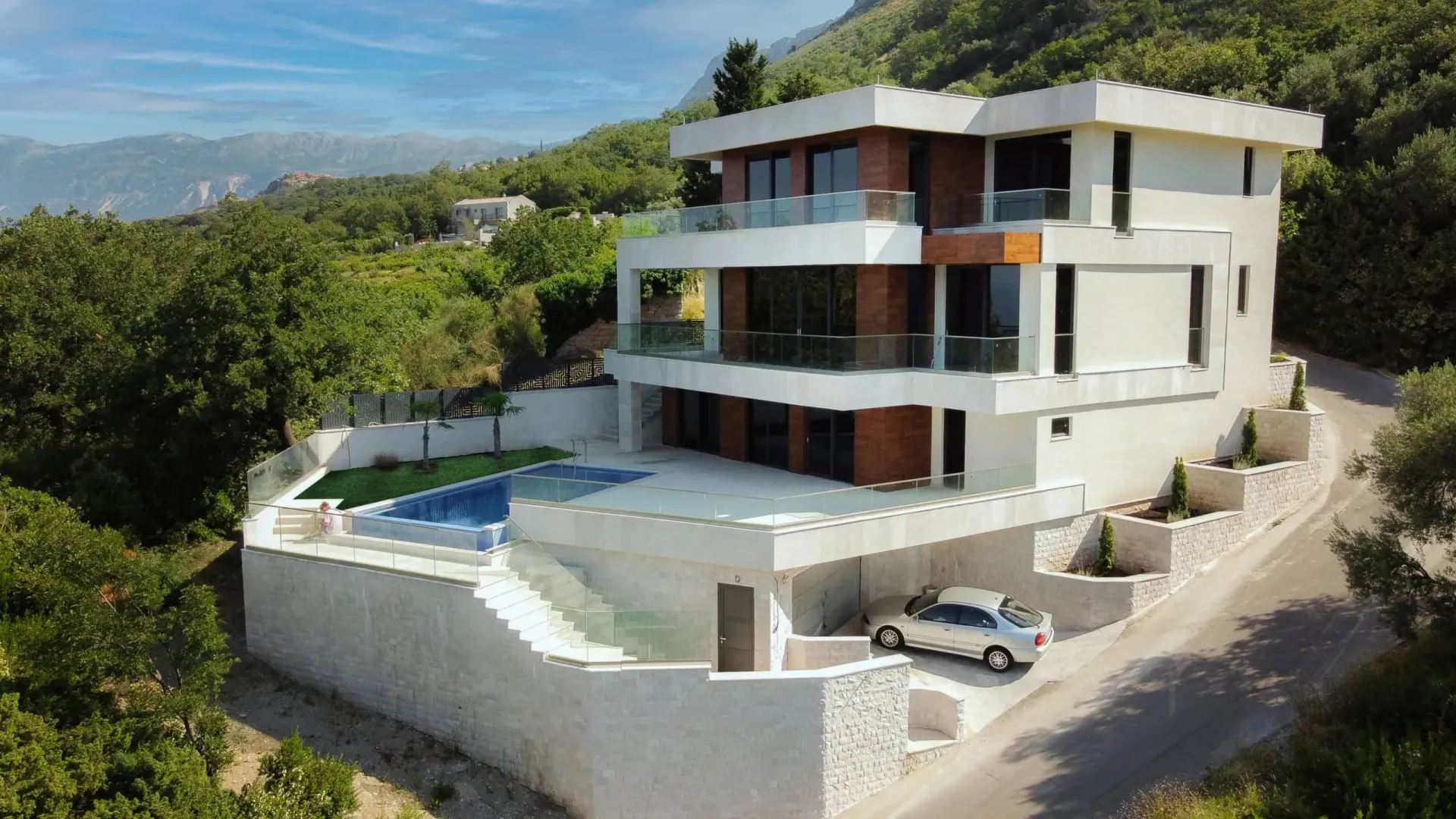 Sale, house, 632m², Drobni pijesak, Budva
