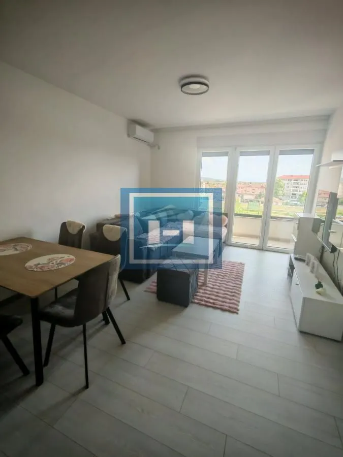 Izdavanje, garsonjera, 35m², Centar, Paraćin